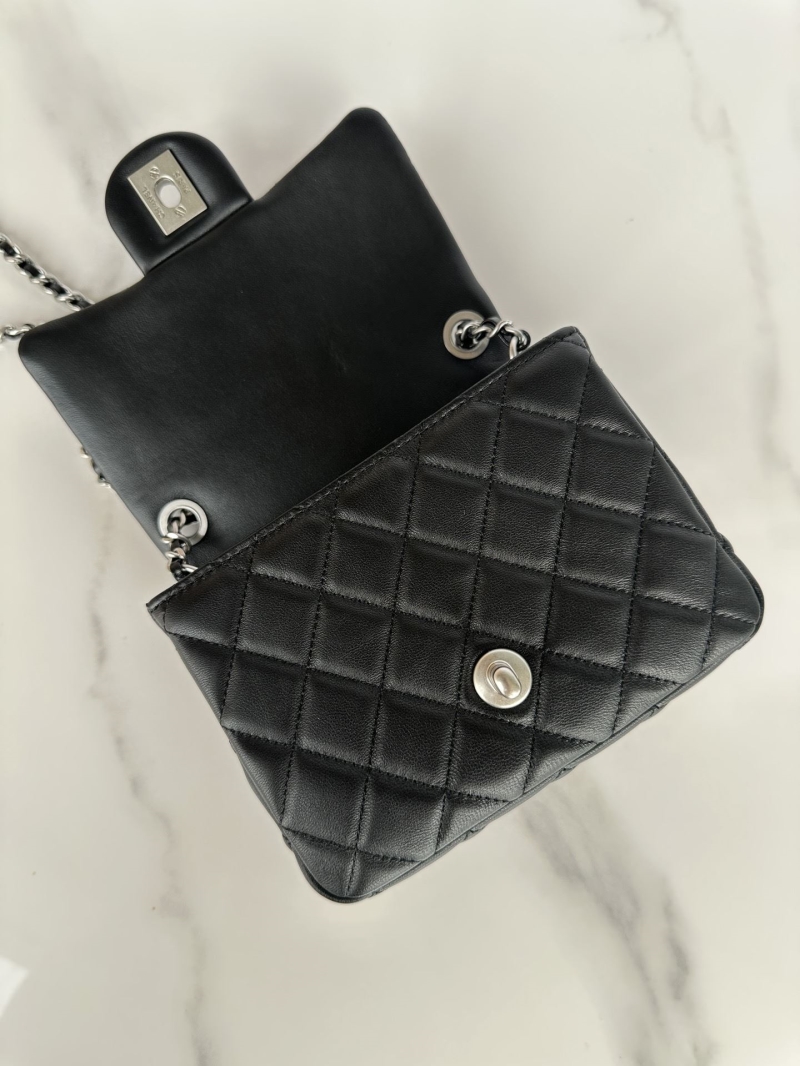 Ch**el cf series bags